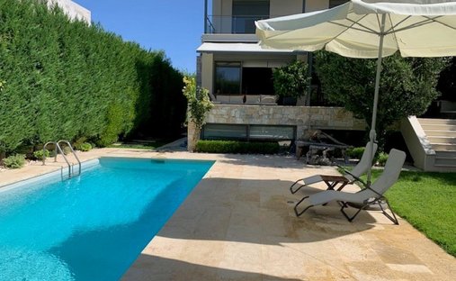 Villa in Vari, Attica, Greece 1