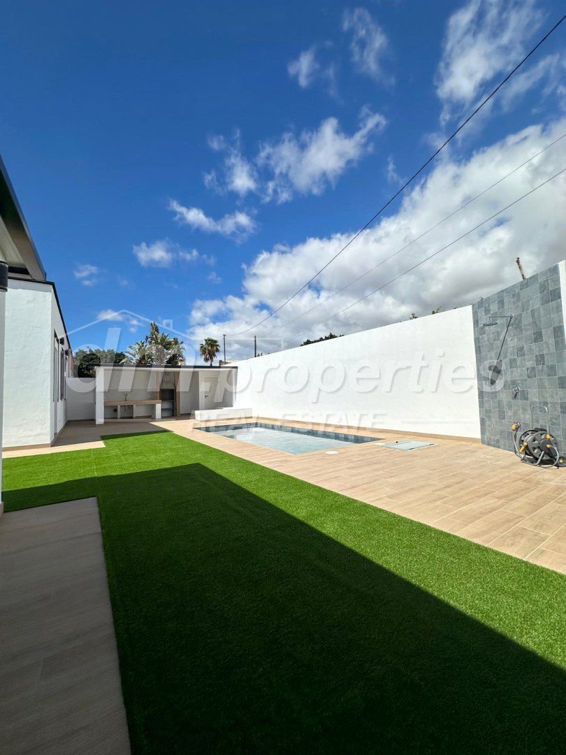 Chalet in San Miguel de Abona, Canary Islands, Spain 4 - 15593866