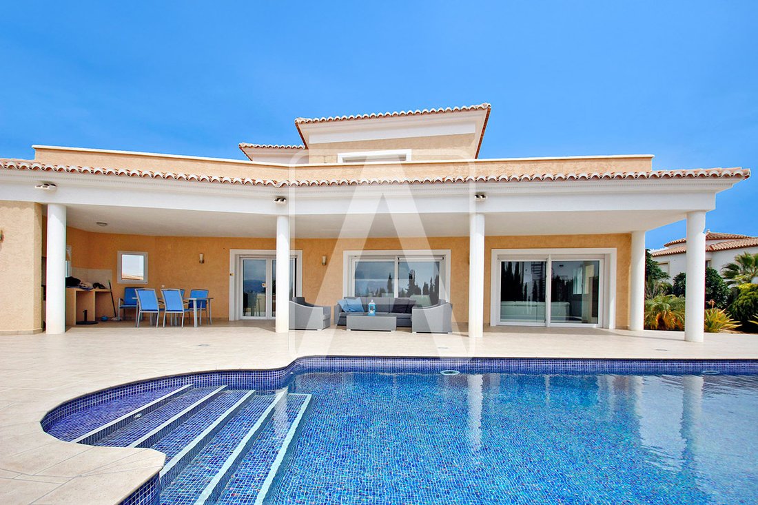 Villa in Calp / Calpe, Valencian Community, Spain 1 - 11592701