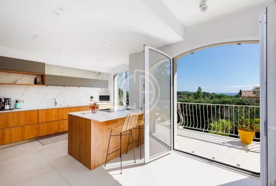 Villa in Cannes, Provence-Alpes-Côte d'Azur, France 5 - 15594079