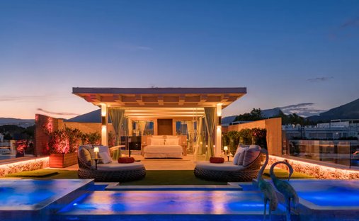 Penthouse in Marbella, Andalusia, Spain 1