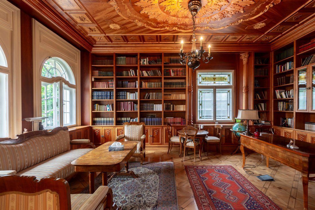 House in Budapest, Hungary 4 - 15594389
