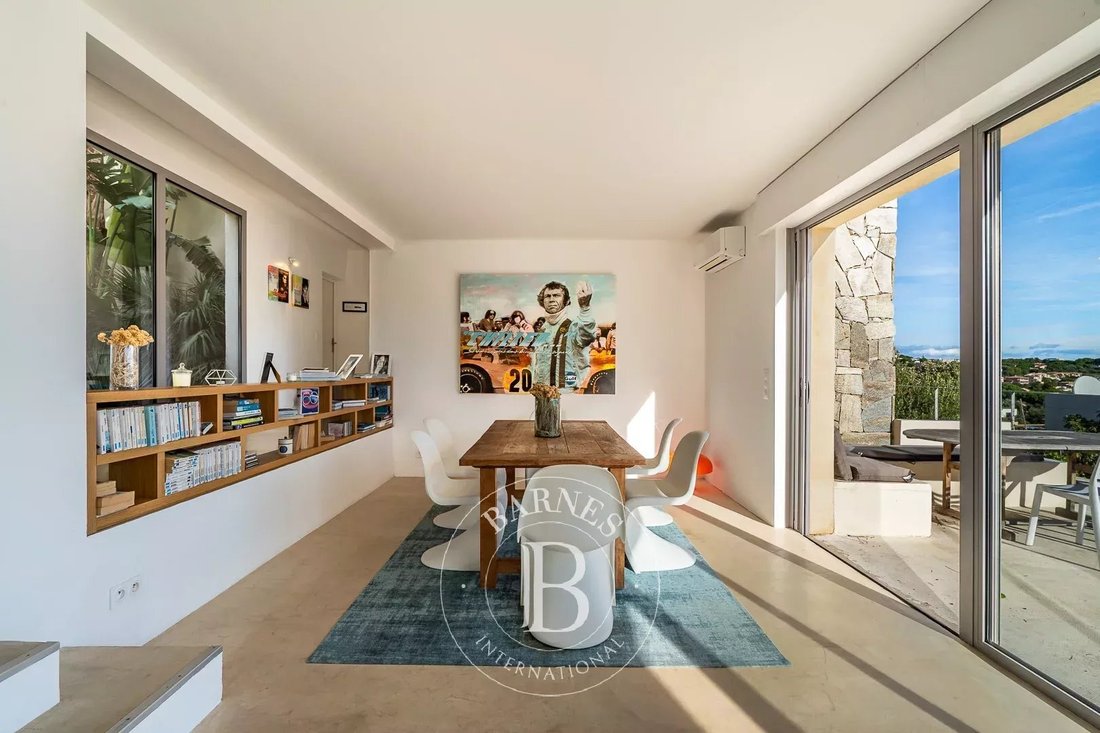 Villa in Secteur Périphérique, Calvi, France 4 - 15594347