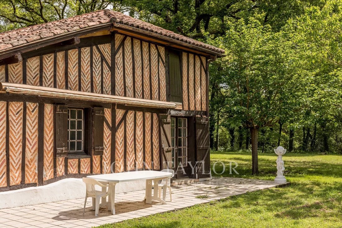 Estate in Gourbera, Nouvelle-Aquitaine, France 4 - 15594030