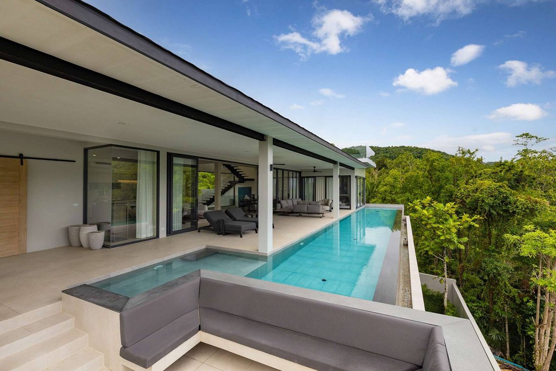 Villa in Phuket, Thalang District, Thailand 2 - 15594290