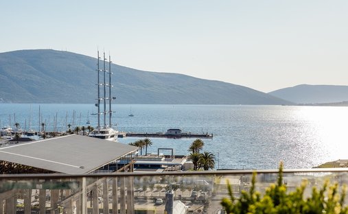Penthouse in Tivat, Tivat Municipality, Montenegro 1