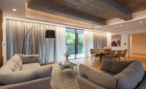 Townhouse in Sunoikia Kolonakiou, 1st District of Athens, Athens 1