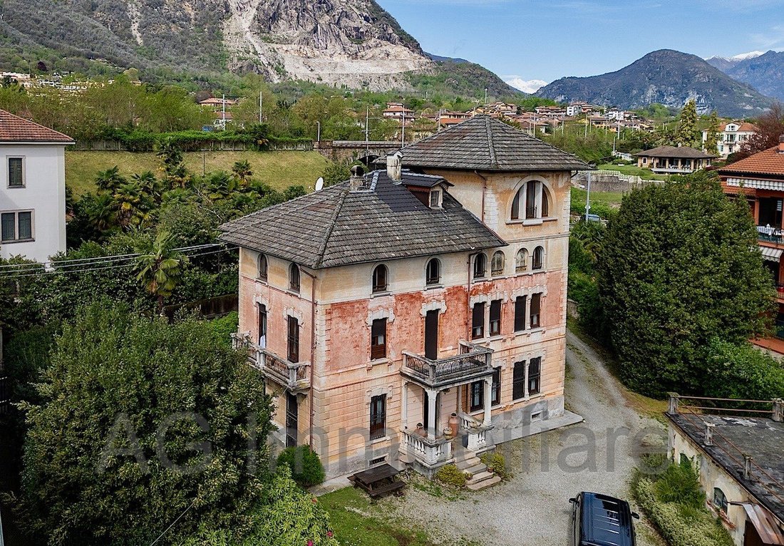 Villa in Baveno, Piedmont, Italy 2 - 15594710