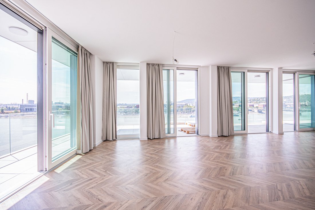 Apartment in Budapest, Budapest, Hungary 5 - 15595097