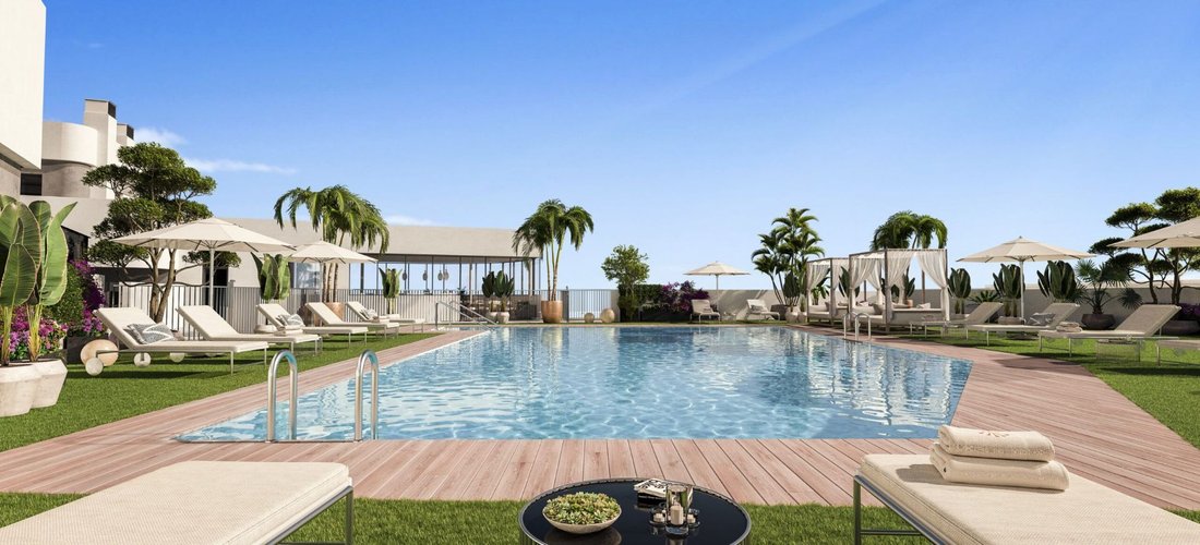 Apartment in Marbella, Andalusia, Spain 2 - 15595696