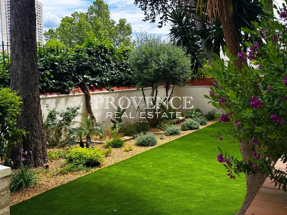 Apartment in Périer, 8e Arrondissement, Marseille 1 - 15596916