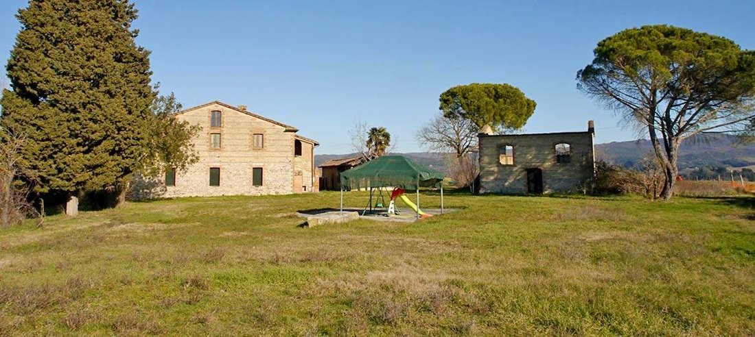 Altro a Asciano, Toscana, Italia 4 - 15596924