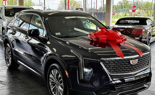 2024 Cadillac XT4 AWD Premium Luxury in Detroit, MI, United States 1