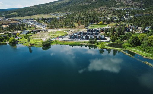 Maison à West Kelowna, Colombie-Britannique, Canada 1