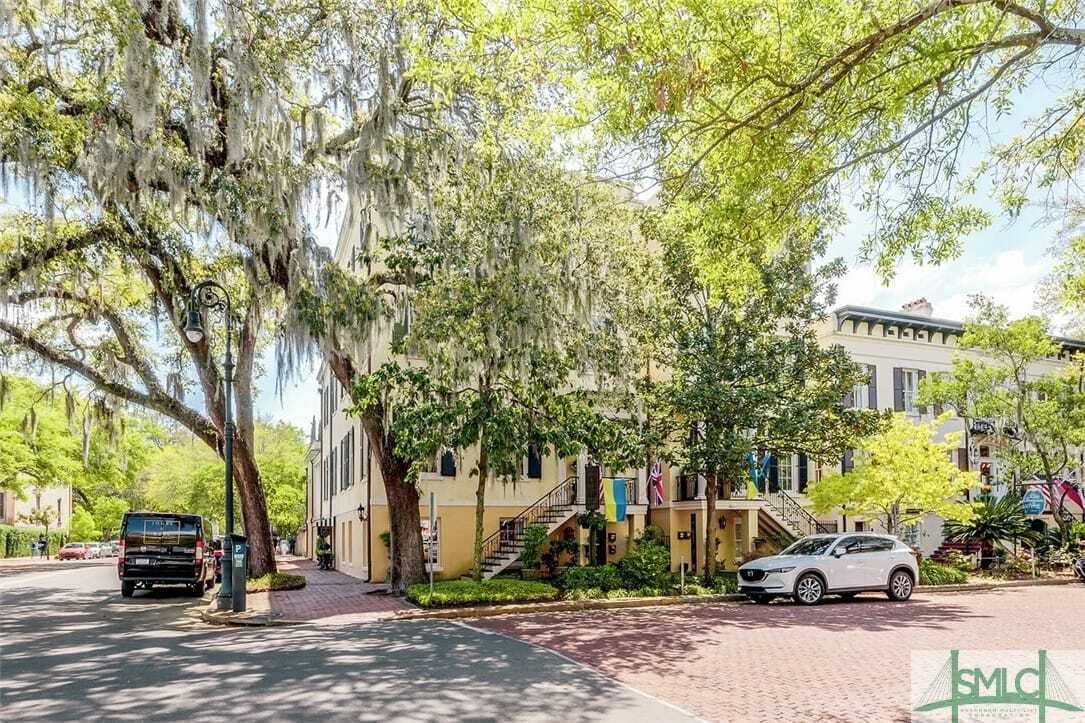 View of Pristine Savannah Penthouse In Ideal In Savannah, Georgia, United ...