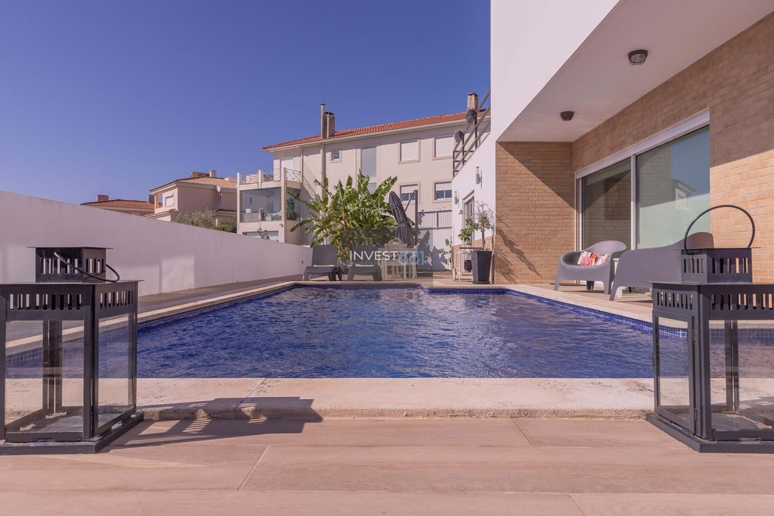 Villa in Oeiras e Sao Juliao da Barra, Paco de Arcos e Caxias, Lisbon, Portugal 1 - 15596411