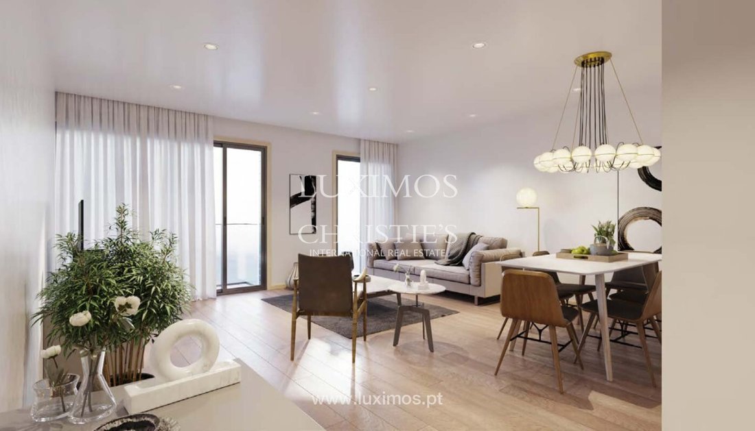 Apartment in Bonfim, Porto District, Portugal 1 - 15595810