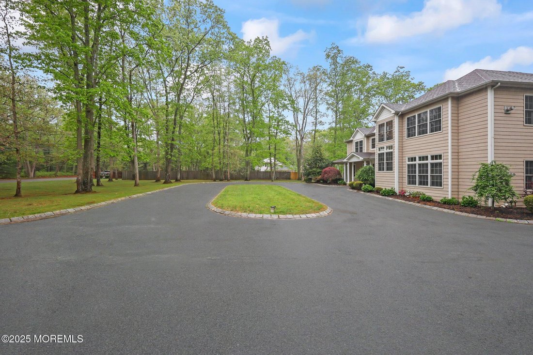 House in Millstone, New Jersey, United States 5 - 15595008