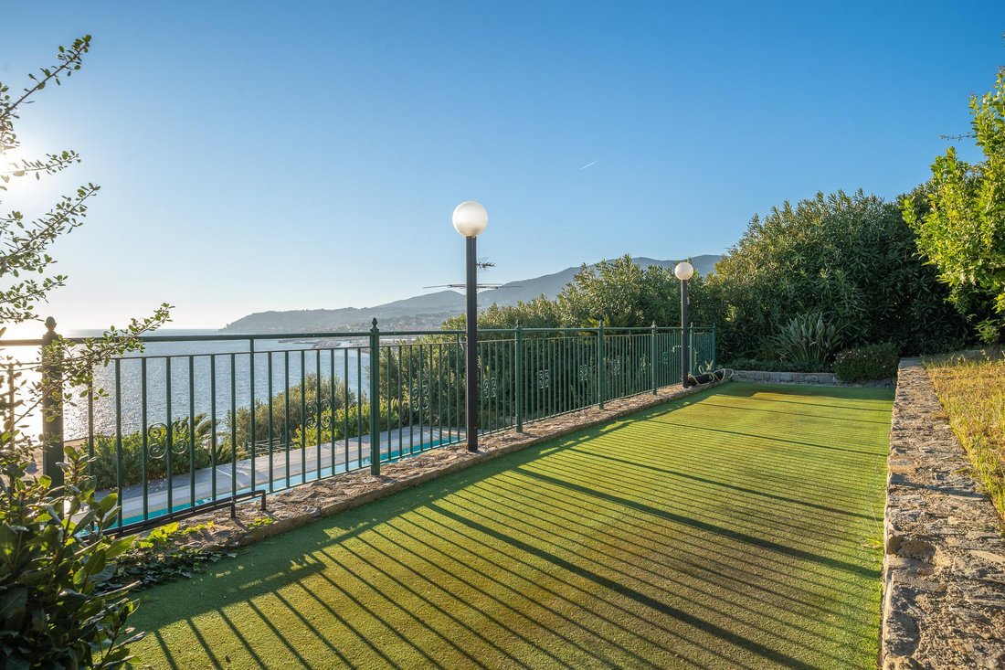 Villa in Bussana Vecchia, Sanremo, Liguria 4 - 15595547
