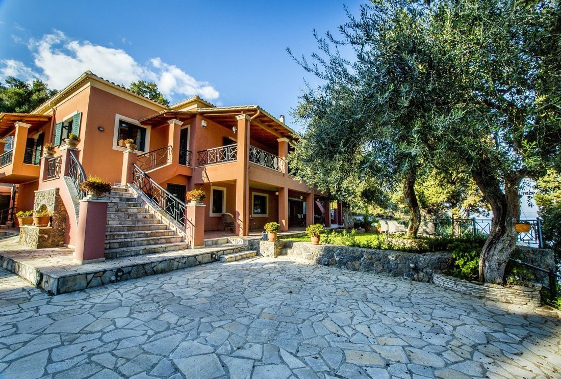 Villa in Corfu, Peloponnese, Western Greece and the Ionian, Greece 5 - 15599344