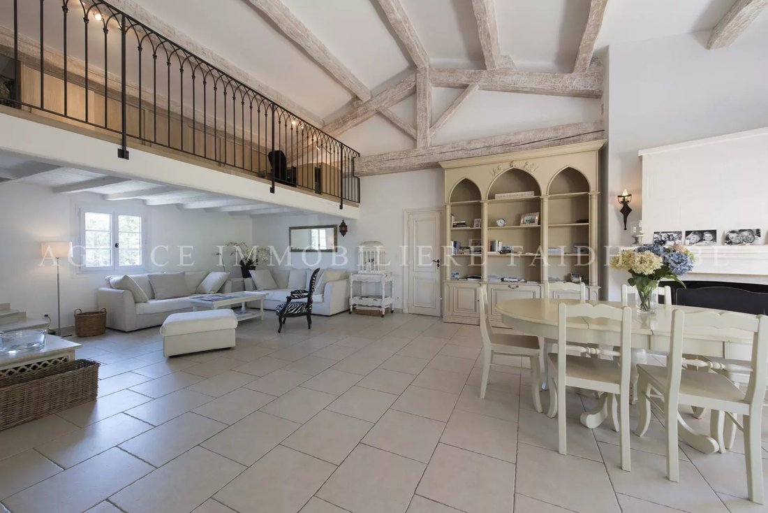 Apartment in Bel Air-Jasse des Bernades La Crau-Les Barettes, Salon-de-Provence, France 4 - 15600350