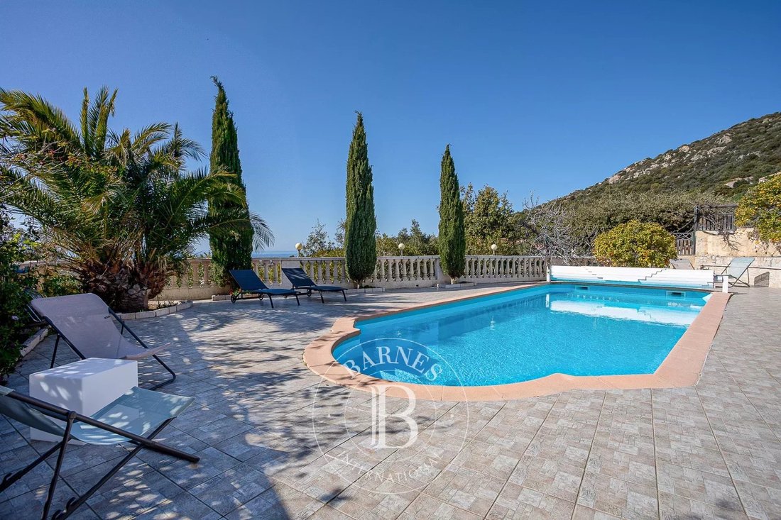 Villa in Lumio, Corsica, France 3 - 12960283