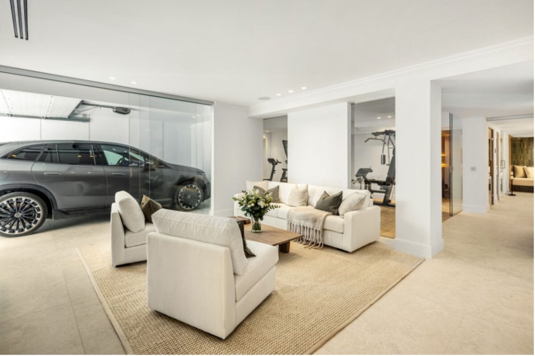 Villa in Puerto Banus, Marbella, Spain 5 - 15600764