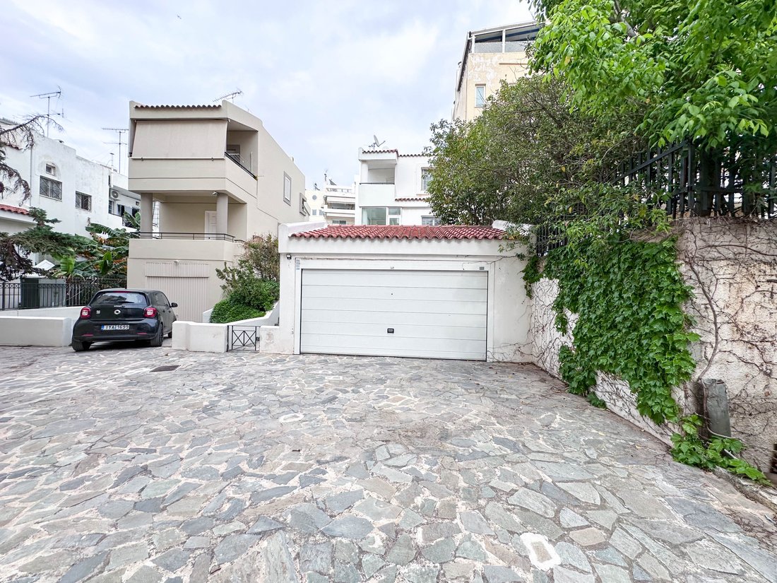 House in Voula, Attica, Greece 2 - 15600718