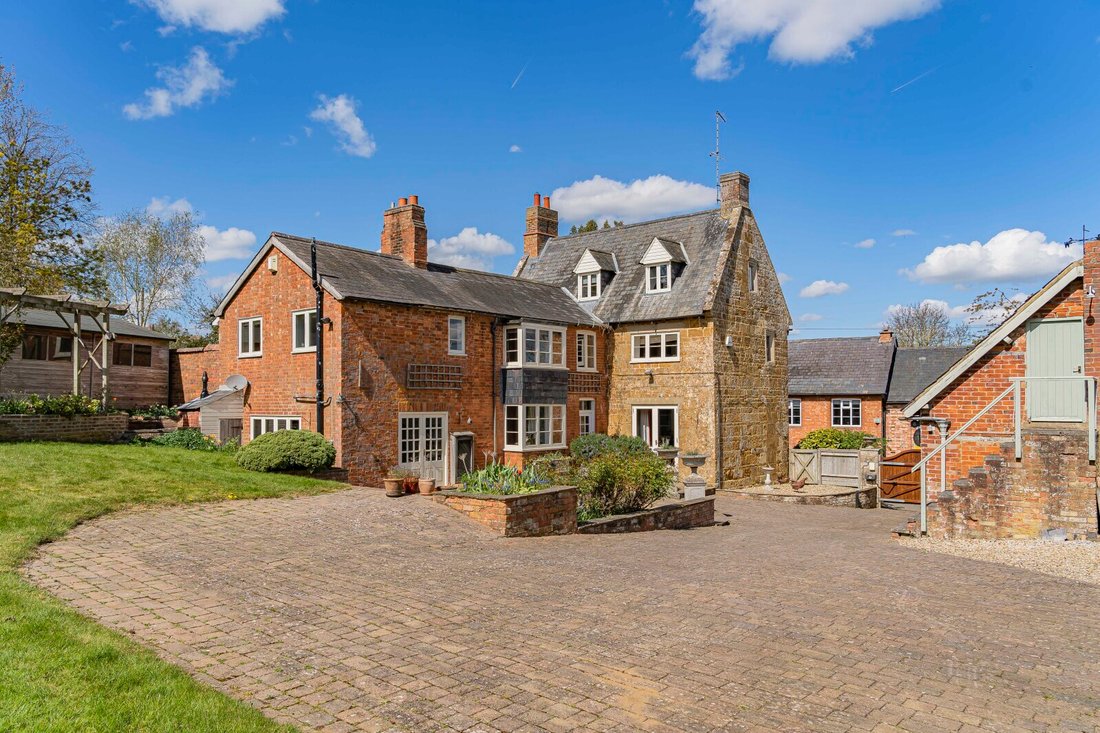 House in Great Oxendon, England 4 - 15601604