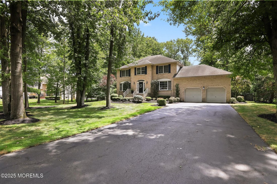 House in Manalapan Township, New Jersey, United States 3 - 15601229