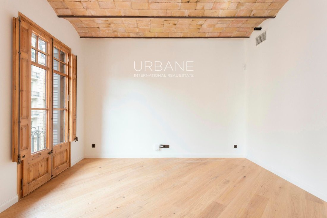 Apartment in Eixample, Barcelona, Spain 3 - 15604342