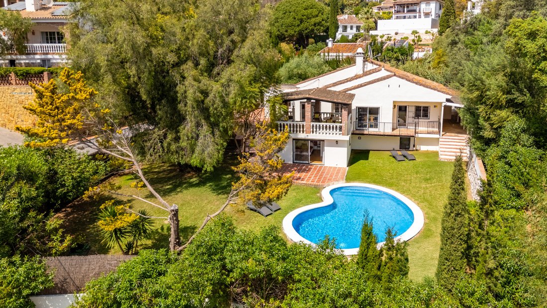 Villa in Marbella, Andalusia, Spain 2 - 15604349
