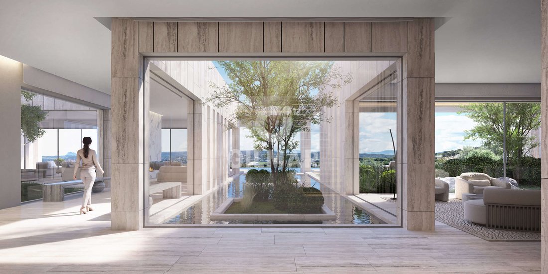 Villa in Sotogrande, San Roque, Andalusia 2 - 15601480