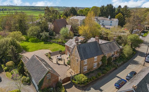 House in Great Oxendon, England 1
