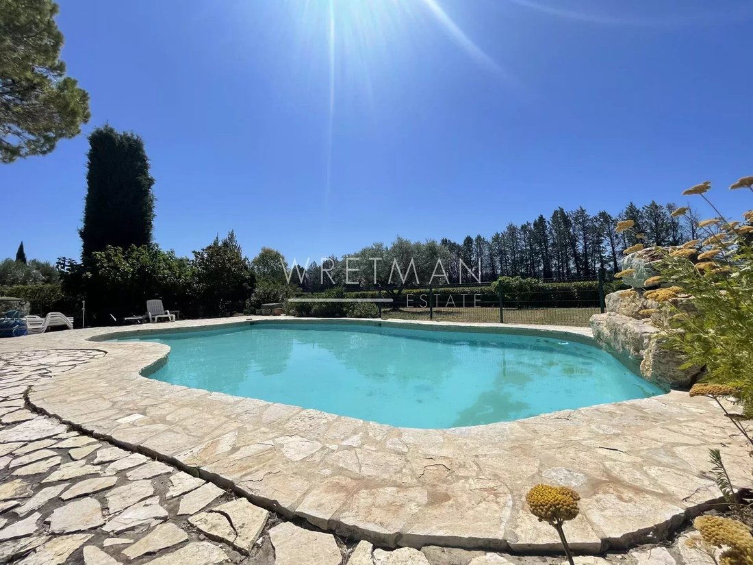 Villa in Sud, Le Luc, France 3 - 15602937