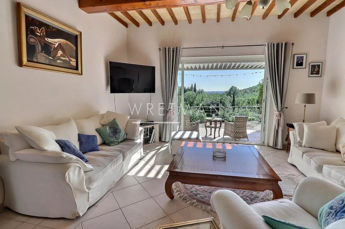Villa in Cotignac, Provence-Alpes-Côte d'Azur, France 5 - 15602933