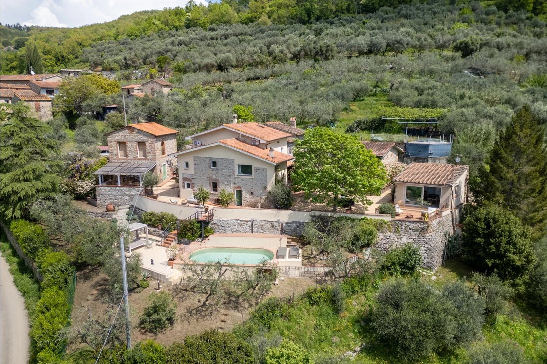 House in Montevettolini, Monsummano Terme, Tuscany 3 - 15601746