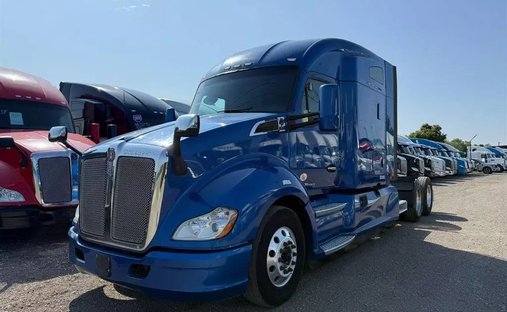 2020 Kenworth T600 T680 Aerodynamic in Von ormy, TX, United States 1