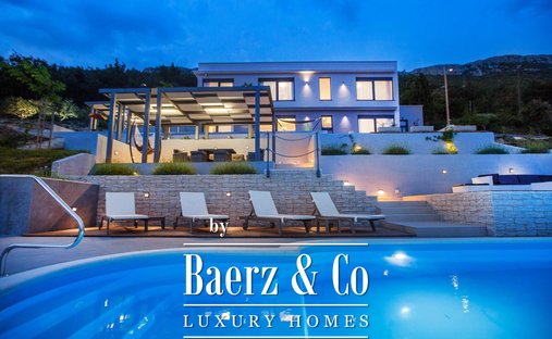 Villa in Kastel Stari, Split-Dalmatia County, Croatia 1
