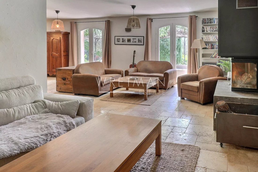Villa in Carcès, Provence-Alpes-Côte d'Azur, France 5 - 15602927