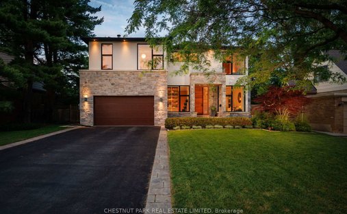 House in Mississauga, Ontario, Canada 1