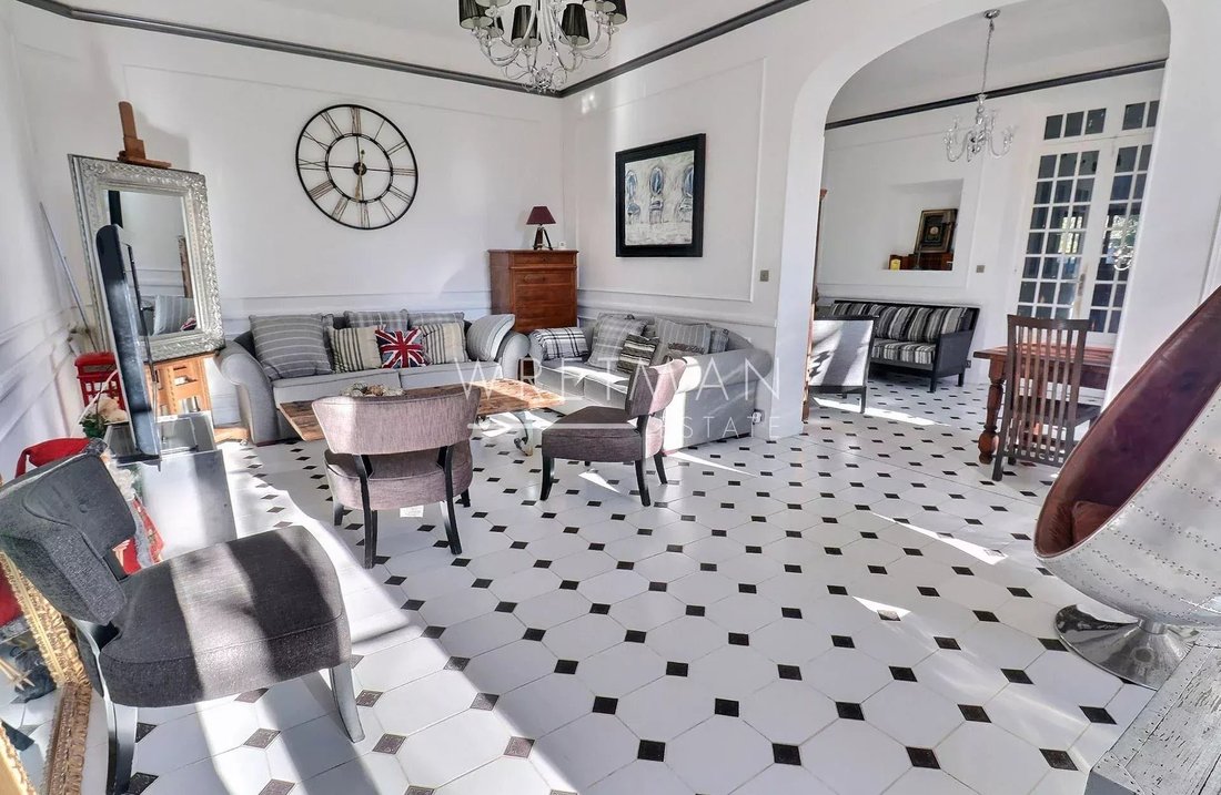Villa in Centre Ancien, Draguignan, France 5 - 15602834