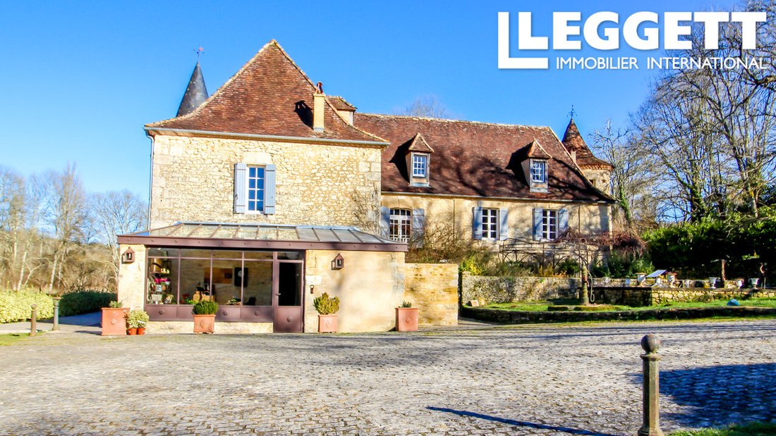 Whispers of the Périgord: A 16th-Century Château’s Timeless Embrace