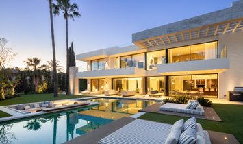 Villa à Nueva Andalucia, Marbella, Espagne 1