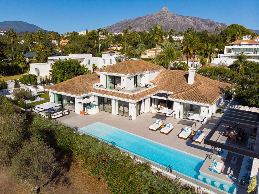 Villa in Nueva Andalucia, Marbella, Spain 3 - 15604330