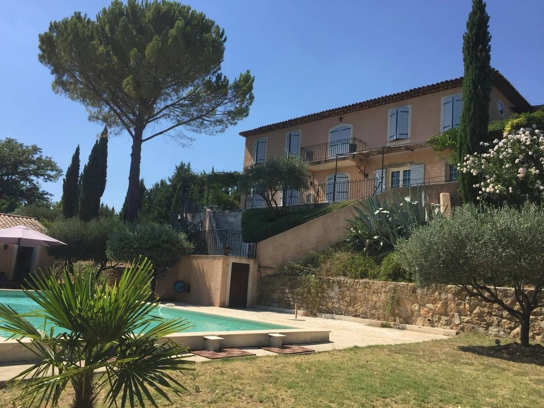Casa de Campo en Est, Lorgues, Francia 1 - 15602814