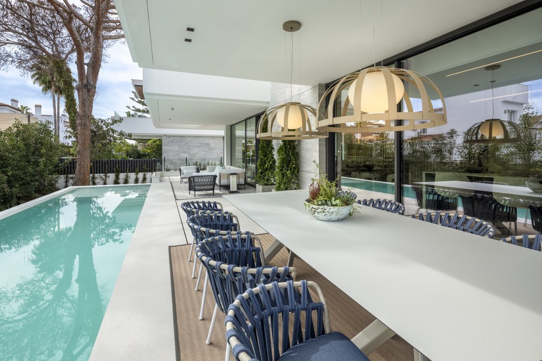 Villa in San Pedro de Alcantara, Andalusia, Spain 5 - 15604322