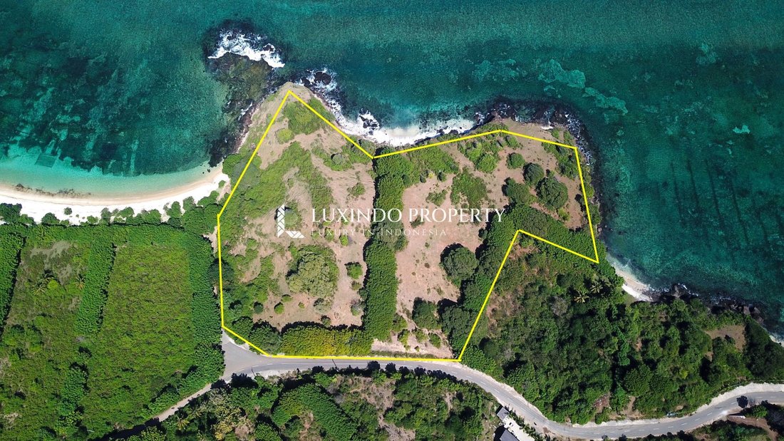 Land in Taliwang, West Nusa Tenggara, Indonesia 1 - 15603850