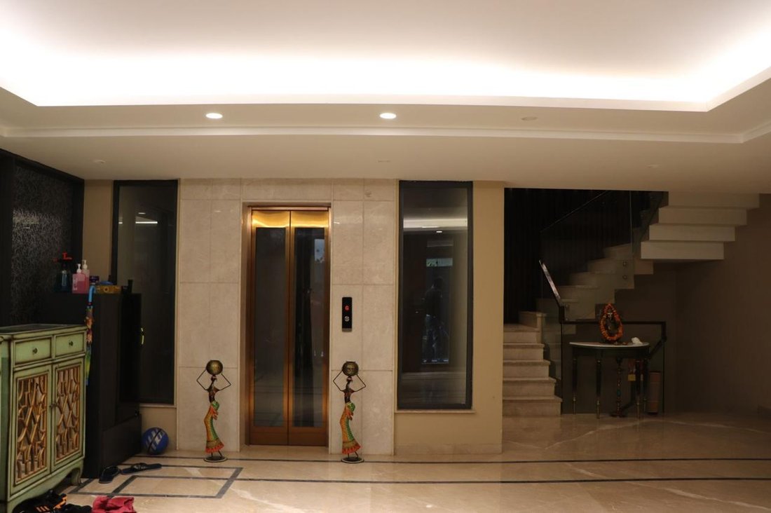 Apartment in New Delhi, Delhi, India 2 - 15604139