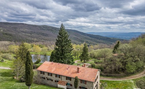 Rancho en Castelfranco Piandiscò, Toscana, Italia 1